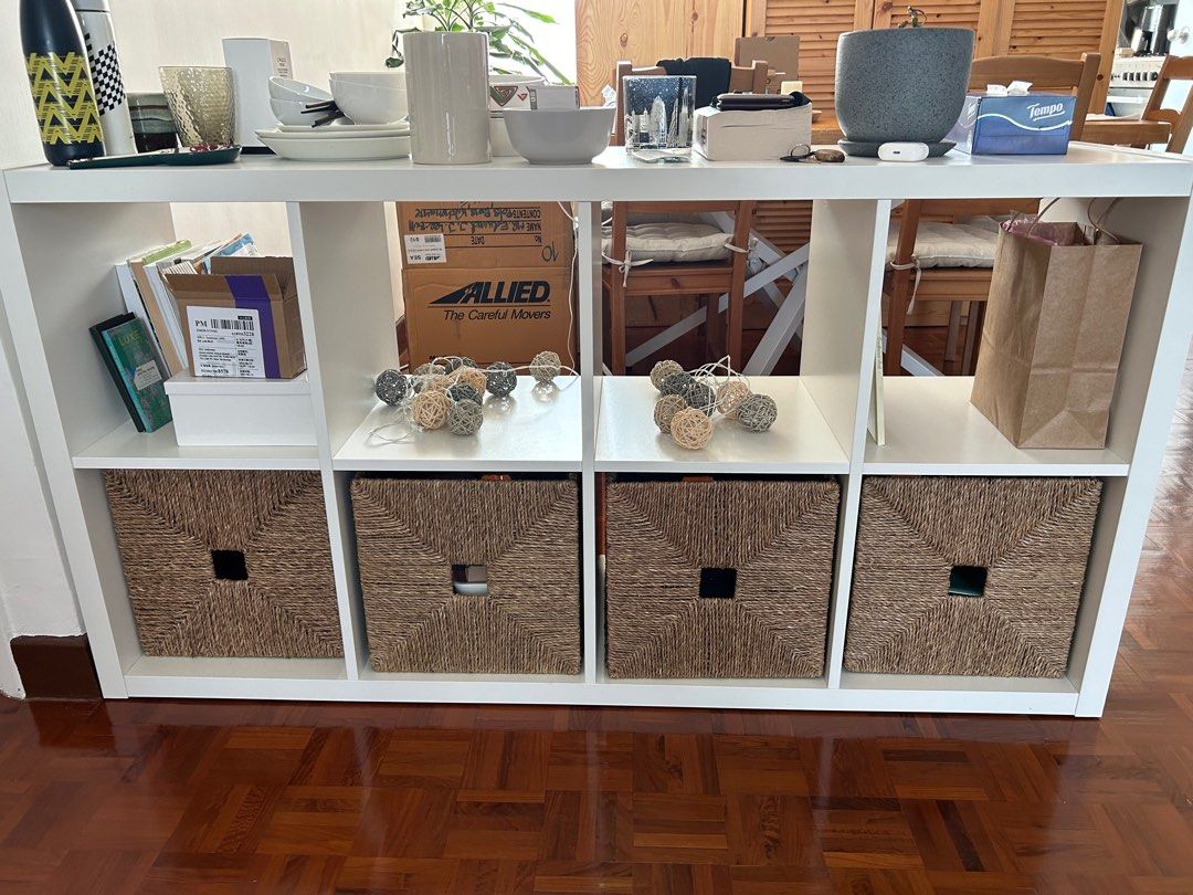 Kallax with baskets in perfect condition, 傢俬＆家居, 傢俬, 書櫃、櫃子及架 Carousell