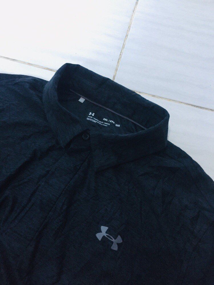Kaos kerah golf under armour Fesyen Pria Pakaian Atasan di