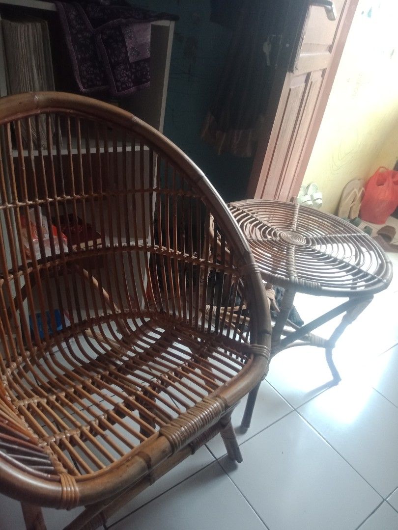 Kursi Rotan Teras Dan Meja Rotan Satu Set Like New On Carousell 6700