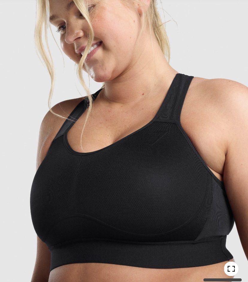 Gymshark lightweight high support sport bra, Women's Fashion