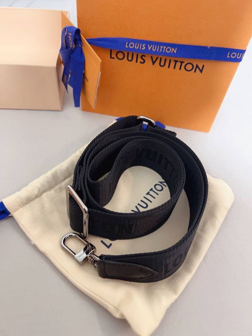 Louis Vuitton Horizon Light Up Speaker QAC000