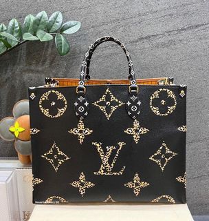 Louis Vuitton, Bags, Authentic Louis Vuitton M4532 Monogram Giant Tote  Bag On The Go