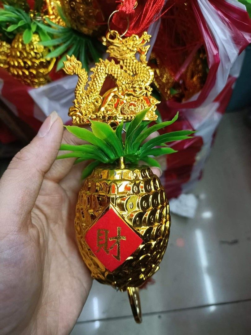 Lucky 2024 dragon w pinya pangsabit, Furniture & Home Living, Home