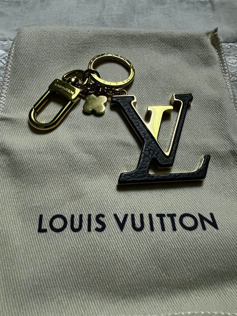 Louis Vuitton LV Capucines Bag Charm and Key Holder Black Metal & Leather