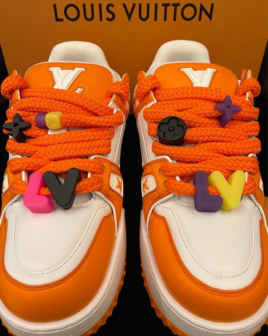 LV Trainer Maxi Orange 9.5, 名牌, 鞋及波鞋- Carousell
