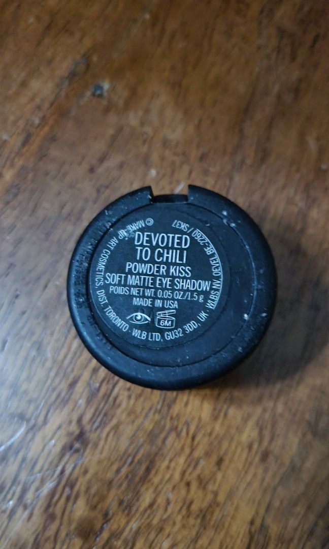 MAC "Devoted to Chili" single matte eyeshadow (Category: Makeup) located in Pasig City. Submitted by miromodepon (Listing ID 1243091488, Image 2). Description: 🔸Item : MAC matte single eyeshadow "Devoted to Chili" 🔸RFS: used 1x/ newbie to make up and don't know how to use😬 - purchased Rustan's Gateway 🔸Condition: 9/10 bnew 🔸Price: 65%php only 🔸Mode of Payment: bank transfer / cash/ gcash * pls settle payment within 2 days from posting sold/