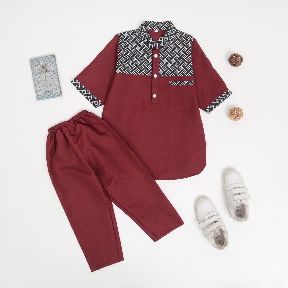Malay costume (kids), Babies & Kids, Babies & Kids Fashion on Carousell
