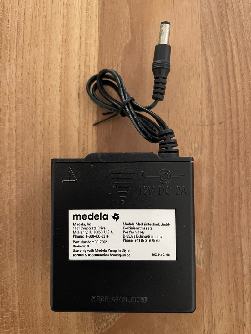 Medela battery pack for pump in style, Babies & Kids, Nursing & Feeding