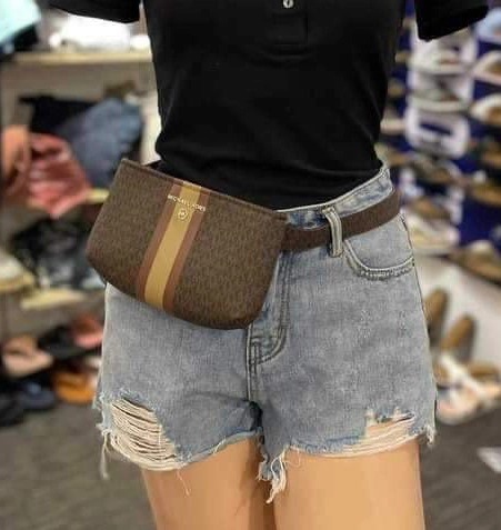Michael kors hotsell belt pouch