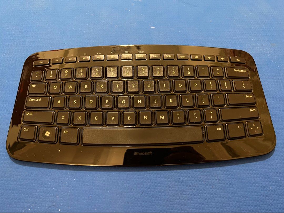 Microsoft Arc Keyboard, 電腦＆科技, 電腦周邊及配件, 電腦周邊產品 Carousell