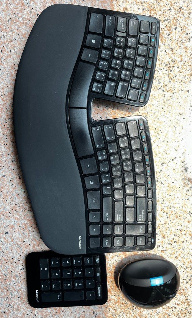 Microsoft ergonomic keyboard & mouse, 電腦＆科技, 電腦周邊及配件, 電腦鍵盤及相關產品 Carousell