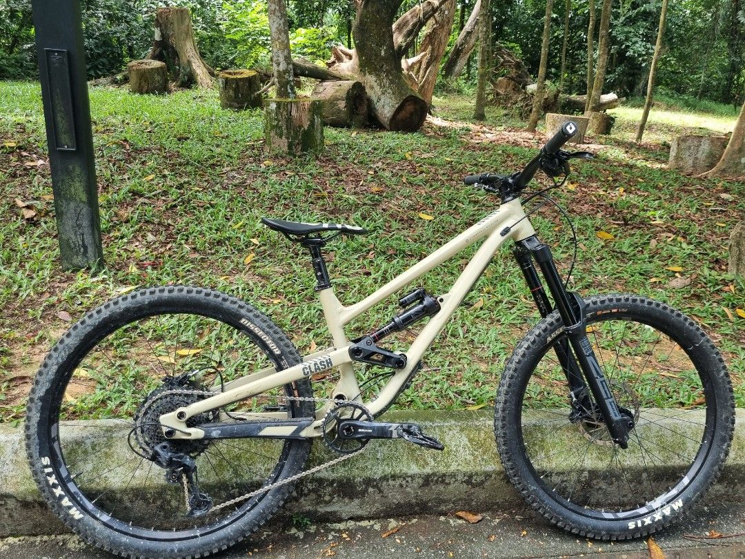 Commencal clash for sale 2025