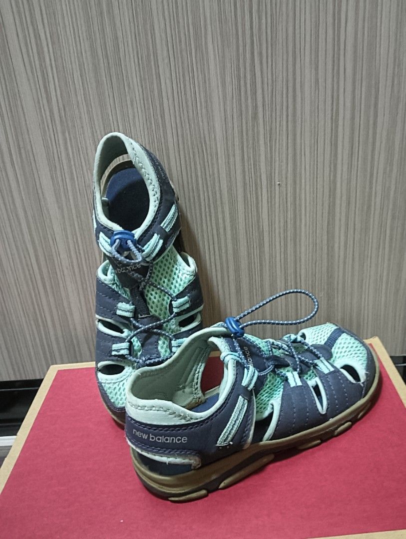 New balance hiking sandals best sale