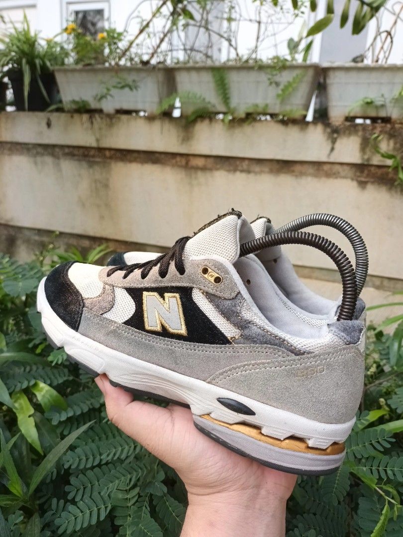New balance sales 880 38