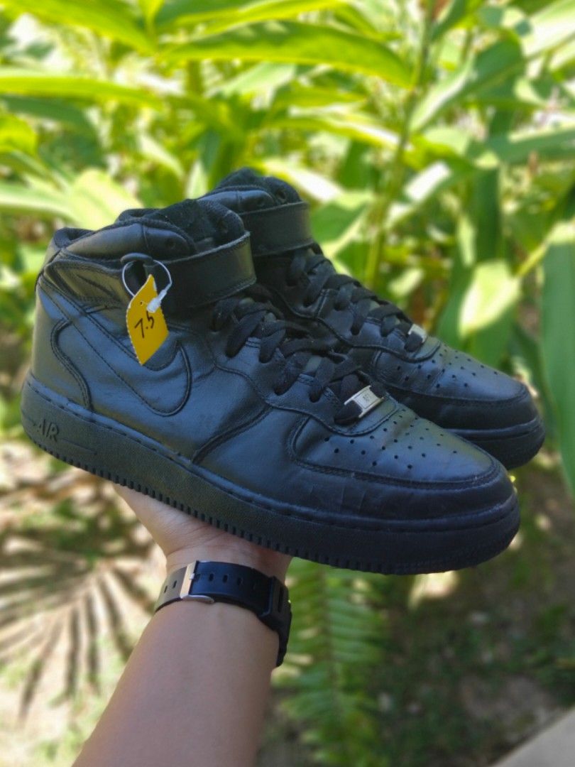 Air force 1 top black 7.5