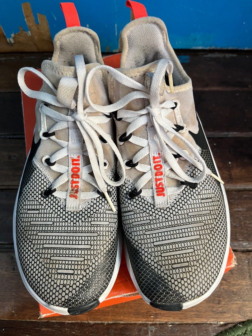Nike free tr8 Women s Fashion Footwear Sneakers on Carousell