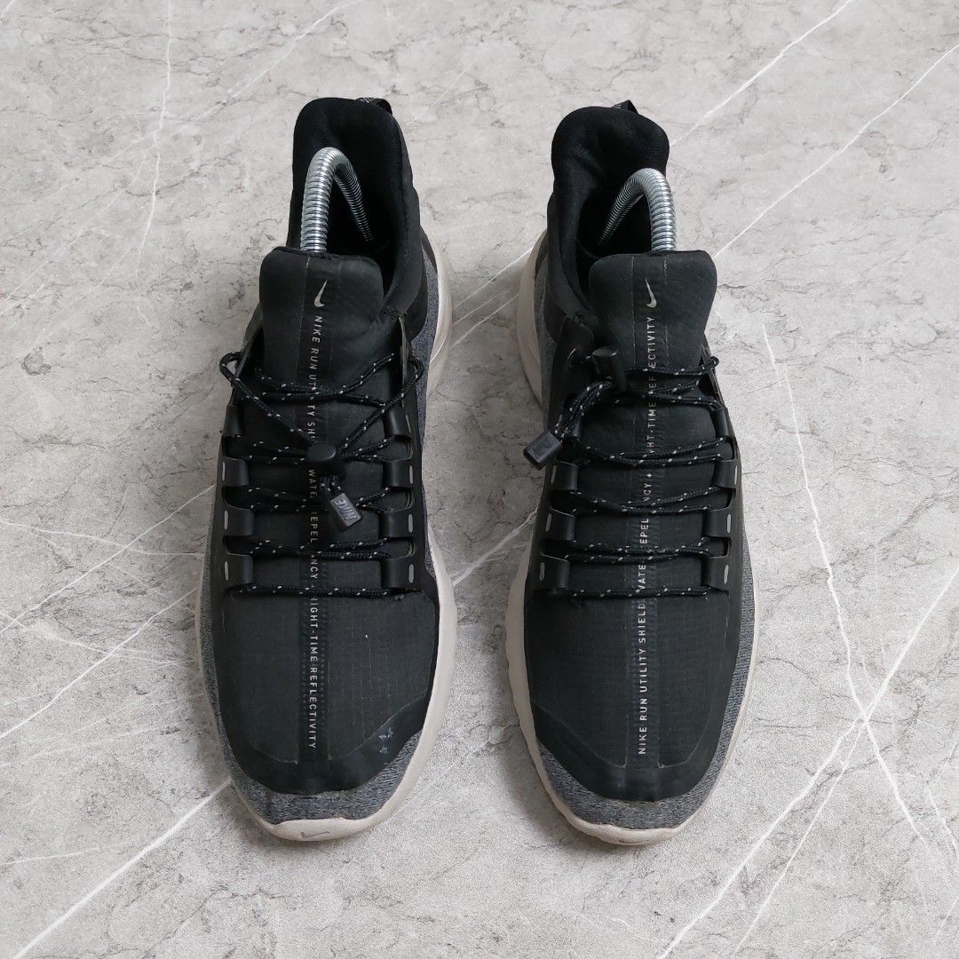 nike run utility structure 22