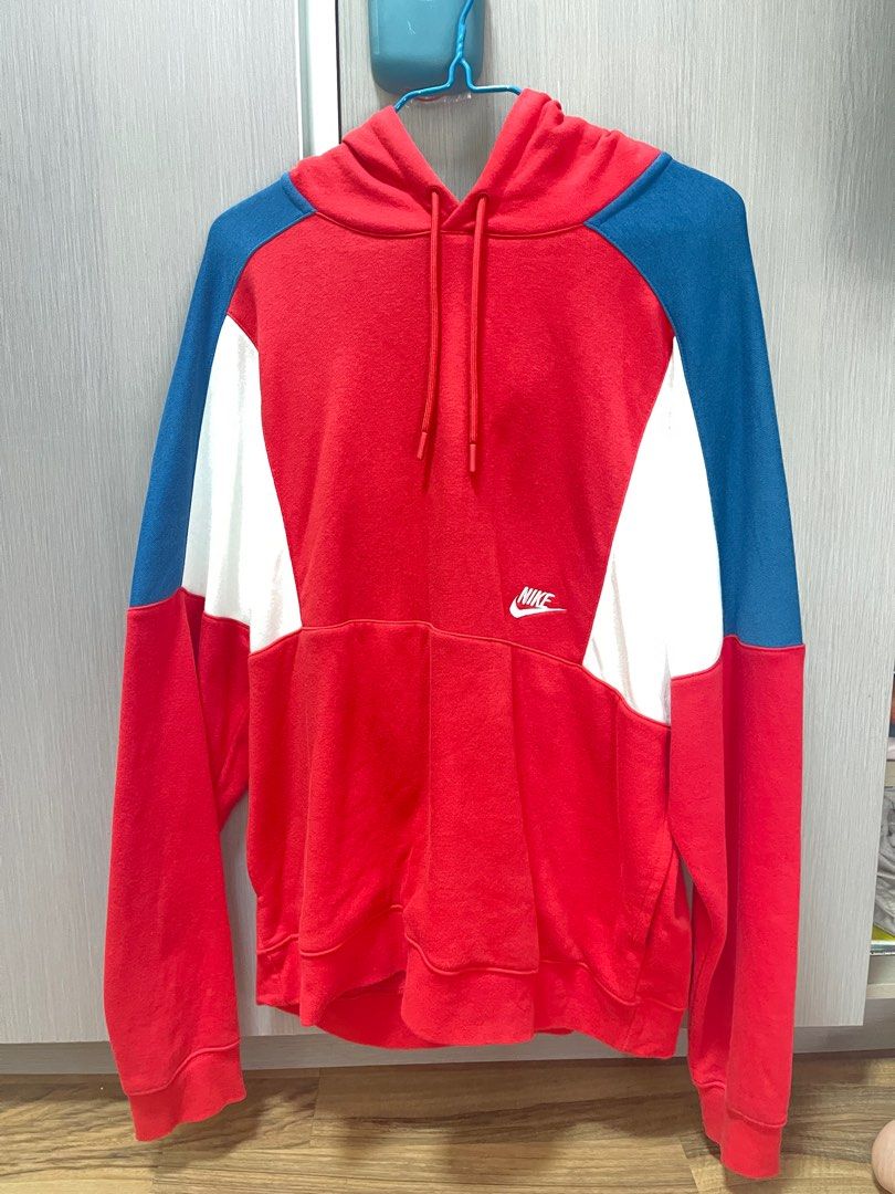 Red white and shop blue nike sweatshirt