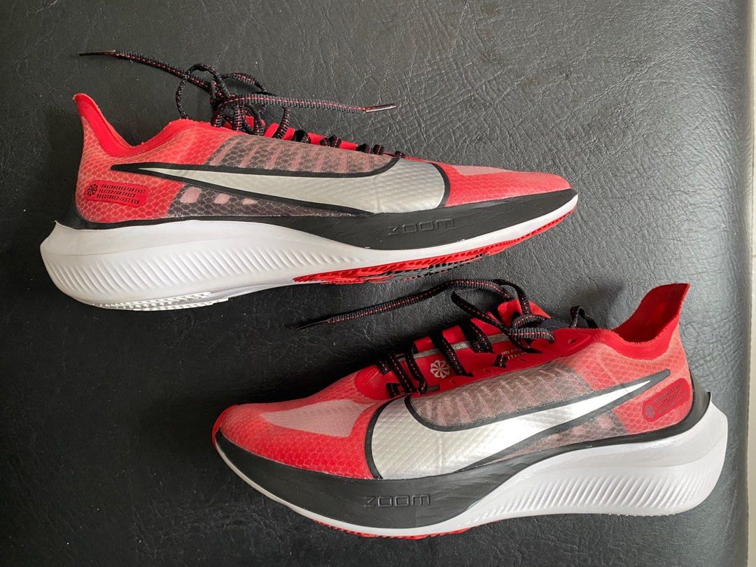 Nike zoom gravity men's running shoe discount