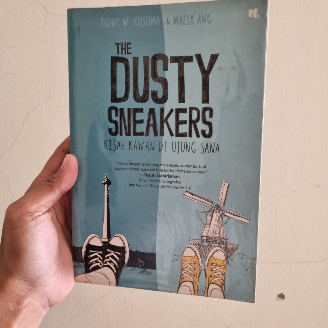 Novel The Dusty Sneakers