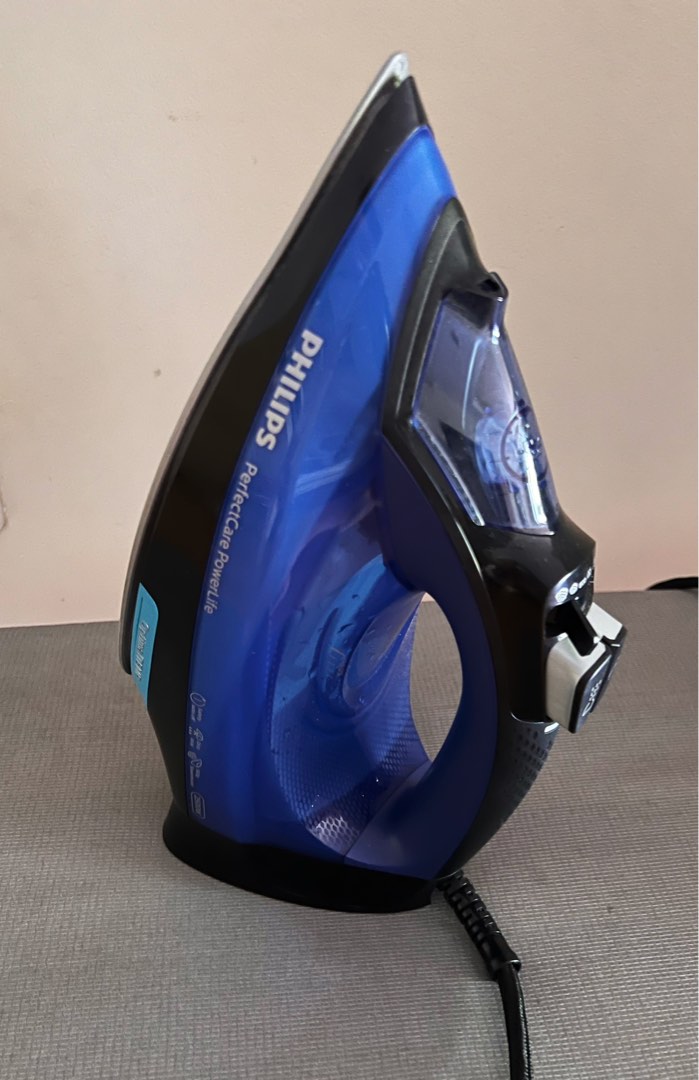 Philips Perfect Care Steam Iron, TV & Home Appliances, Irons & Steamers on Carousell