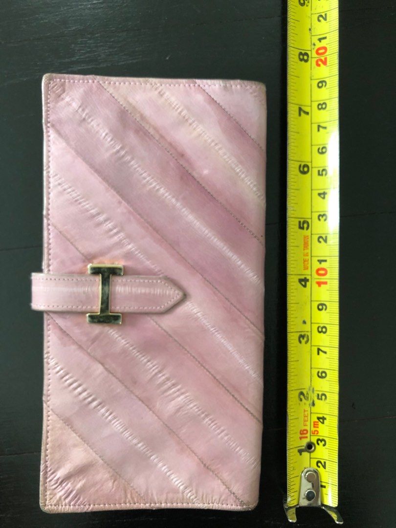 Eel skin hotsell wallet korea
