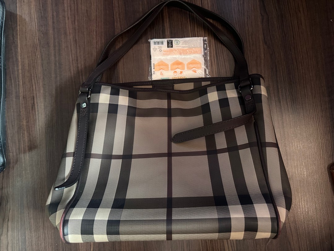 Burberry store handbags 50