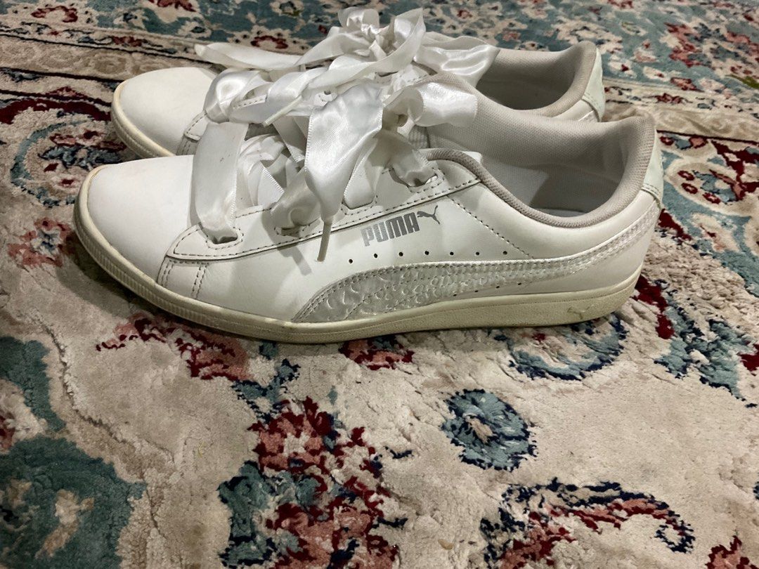 Puma white soft foam Women s Fashion Footwear Sneakers on Carousell
