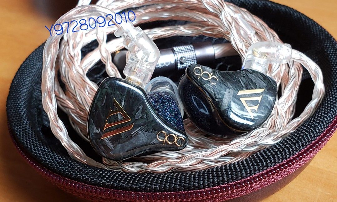 qdc anole V-14s 香港特別版（QDC Anole V14 Universal（IEM）（不交換））