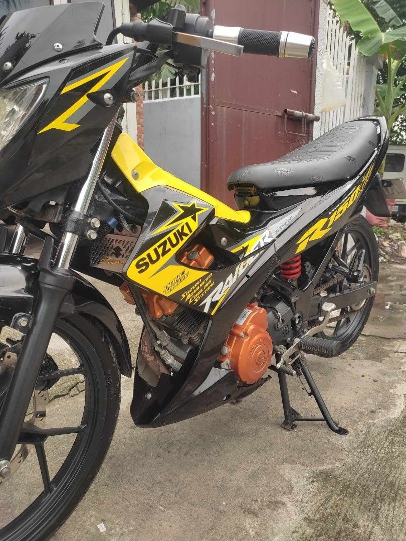 Yellow store raider 150