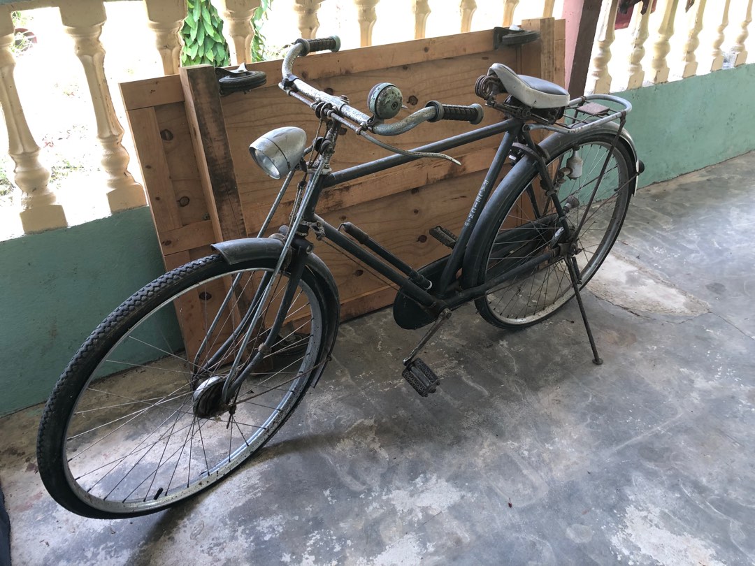 Antique raleigh bikes deals