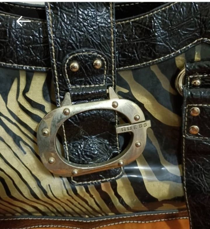 Guess shoulder store bag sale