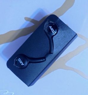 Samsung  AKG S9 S10 S10+全新原裝正貨耳機 插頭3.5 mm 送大小耳套