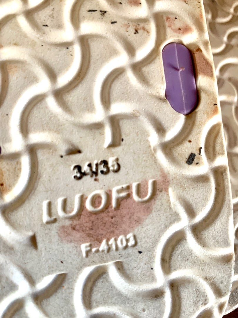 Sandal pantai rumah beach wear karet anti air nyaman enak dipakai princess disney flat shoes on