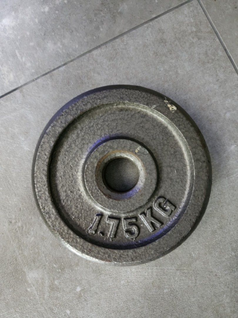 Selling weights and dumbbell set, Sports Equipment, Exercise & Fitness