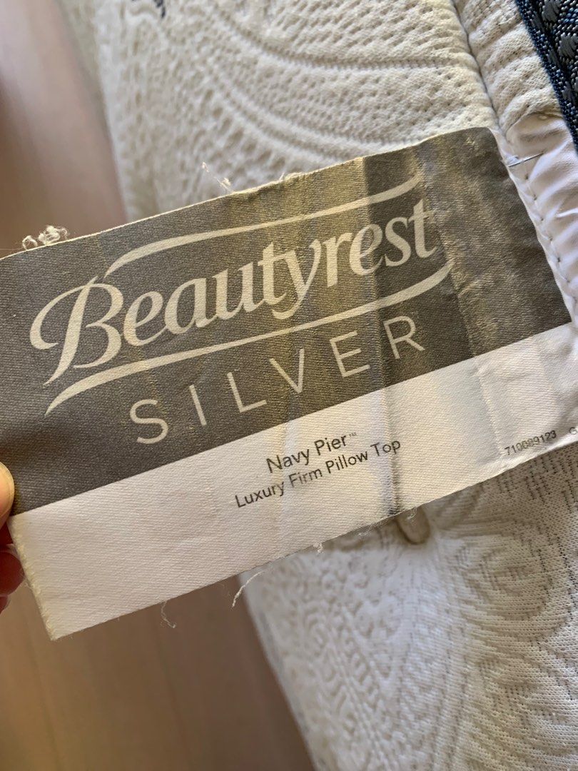Beautyrest silver sales navy pier pillowtop