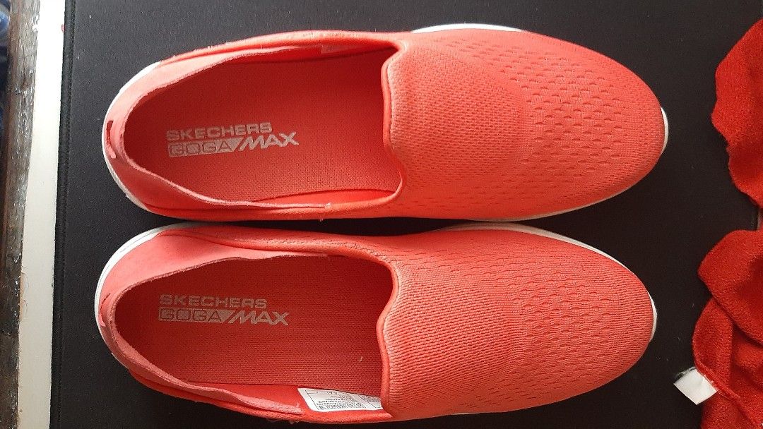14929 skechers clearance