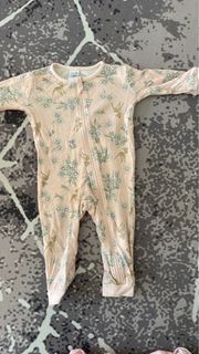 (Category: ) located in . Submitted by teh_preloved (Listing ID 1243218696, Image 1). Description: .