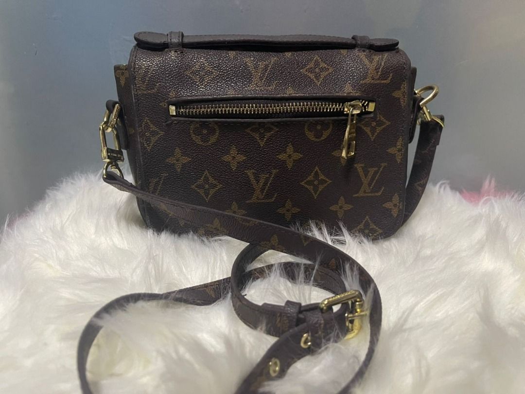 SLING BAG LV BUNDLE METIS Luxury Bags Wallets on Carousell