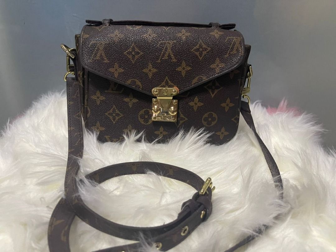 Tas sling bag lv top