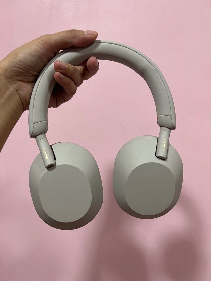 Sony Headphones, Audio, Headphones & Headsets on Carousell