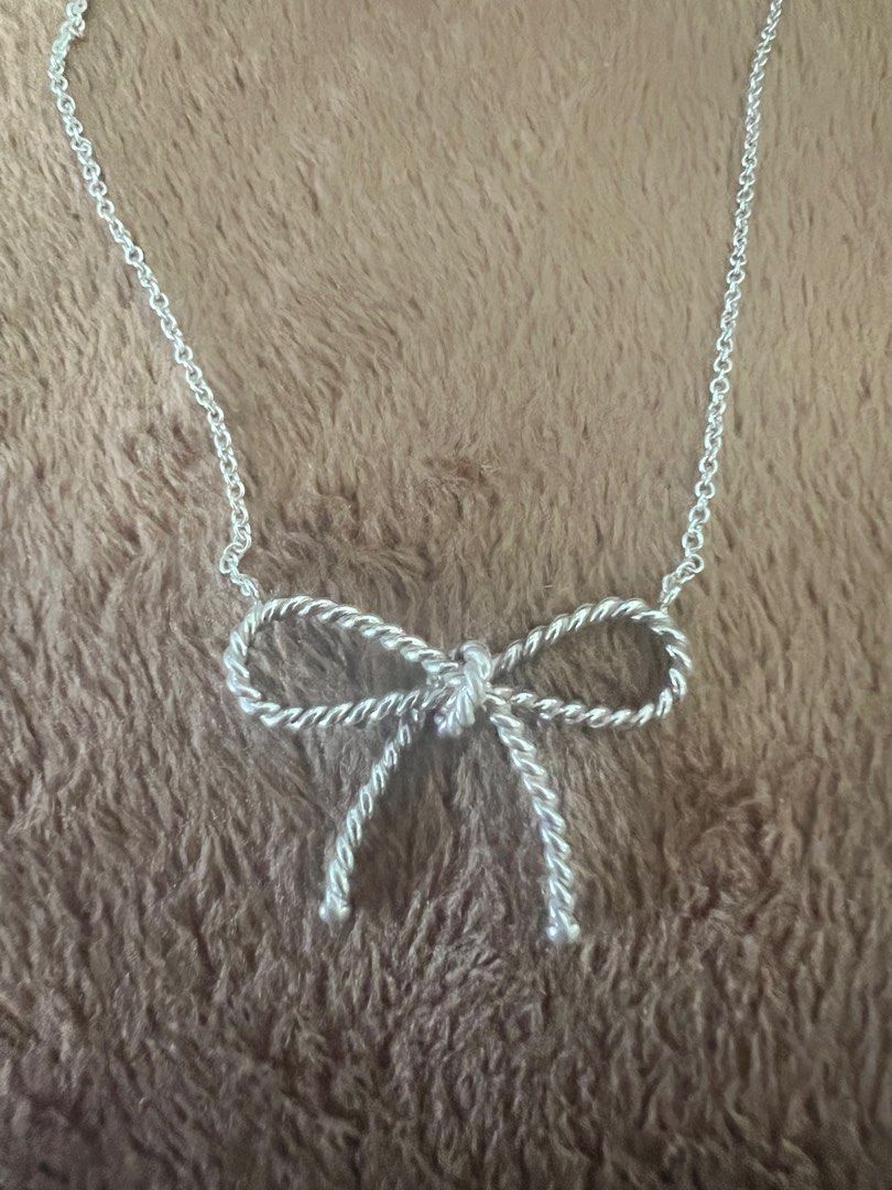 Tiffany & discount co bow necklace