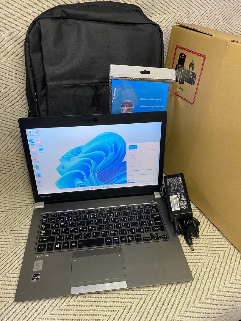 Toshiba R63 WINDOWS 11 PRO 64bit LICENSE Slim 13.3inch Core i5