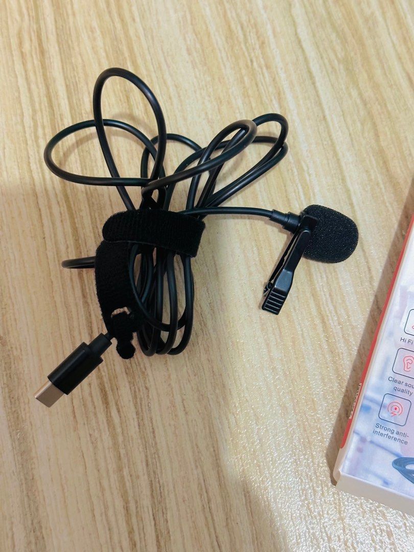 Tylex Lavalier Microphone (Category: Headphones & Headsets) located in Imus. Submitted by mlsuarez (Listing ID 1243214167, Image 2). Description: .
