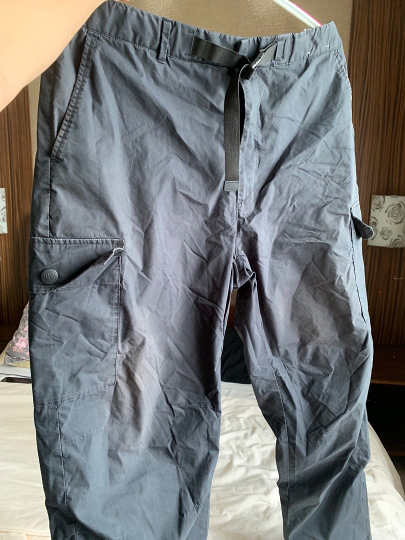 UNIQLO JW ANDERSON CARGO PANTS NAVY BLUE on Carousell