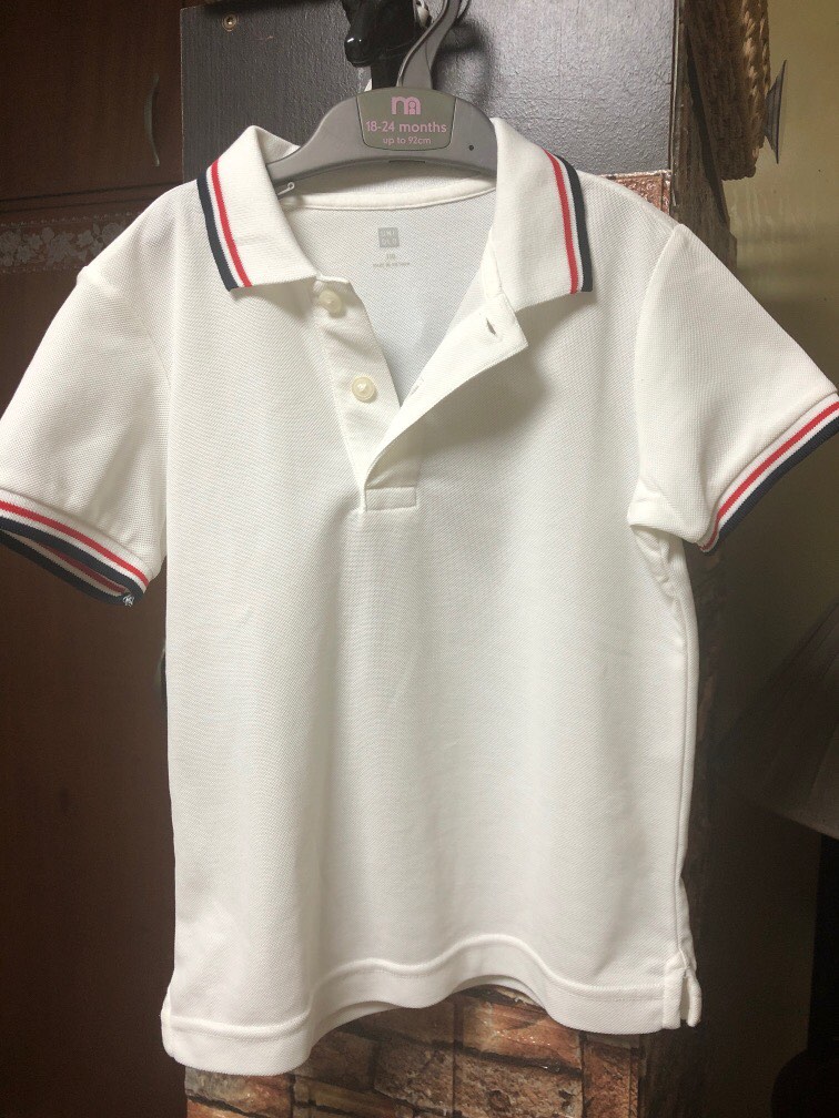 uniqlo white polo shirt