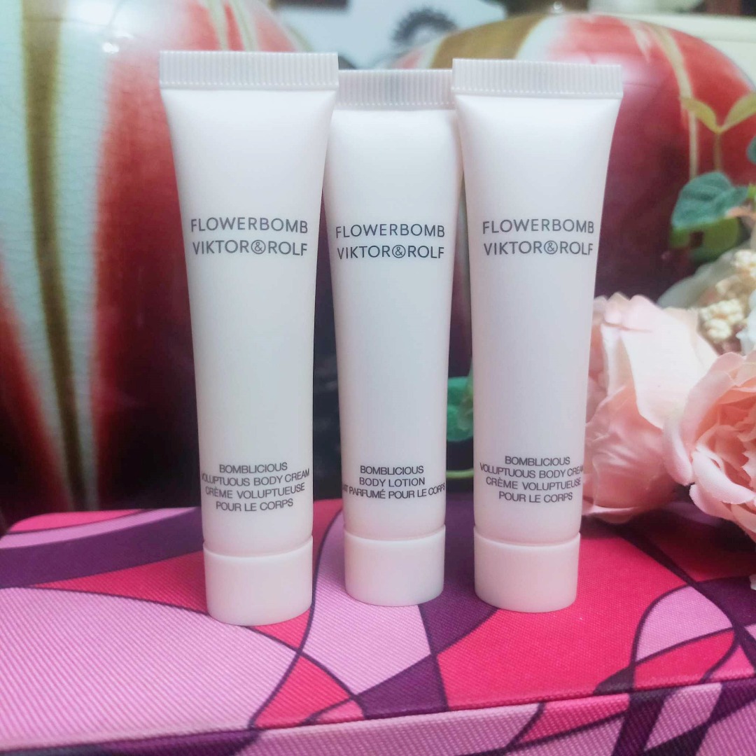 Viktor Rolf Flowerbomb Bomblicious Voluptuous Body Cream 15 ml