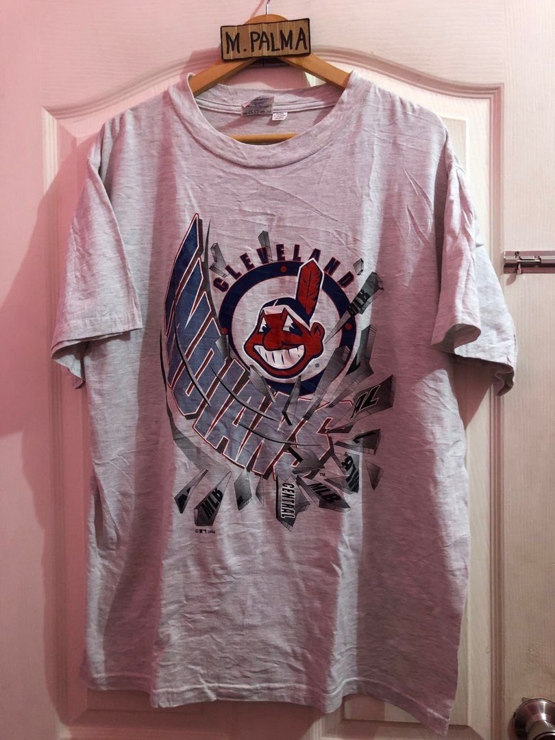 Vintage Cleveland Indians shirt, Men's Fashion, Tops & Sets, Tshirts & Polo  Shirts on Carousell