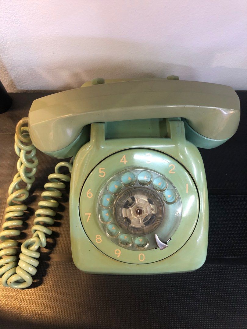 Vintage Telephone on Carousell