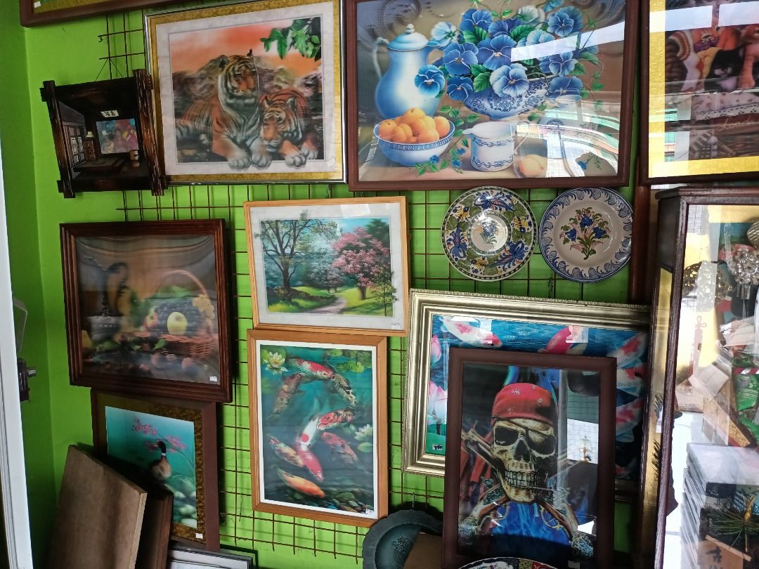Wall frame Koi fish, Horses, birds (Category: Wall Decor) located in Munoz. Submitted by larryc1212 (Listing ID 1243236514, Image 3). Description: Wall frame Koi fish, Horses, birds, lucky charm, paintings, cross stitch, etc Price ranges from 250-2500 depending on size and materials. Frames are from Japan Frames are real glass, wood and stainless.